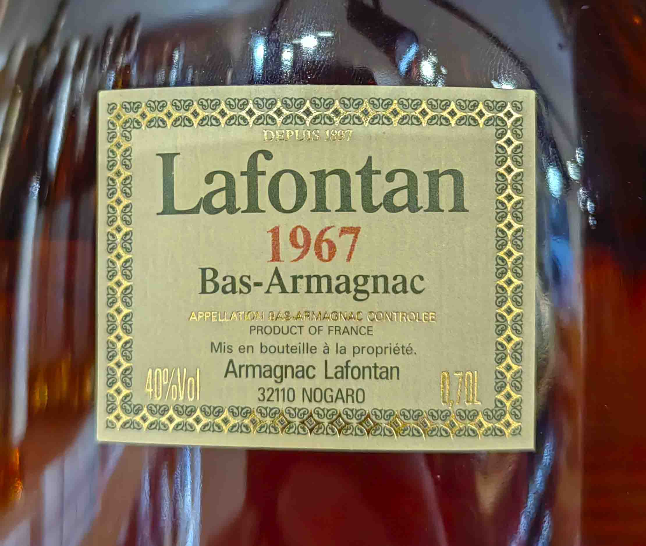 Этикетка Арманьяк Лафонтан Миллезиме 1967 в подарочной деревянной упаковке креп.40%, емк 0,7л