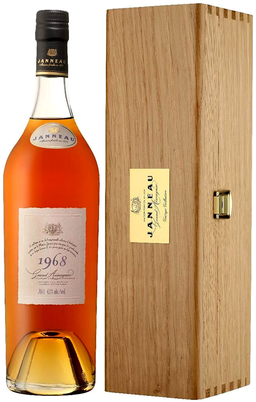 Бренди "Арманьяк Жанно Винтажная Коллекция", год урожая 1968, в деревянной п/у, креп. 42%, емк  0,7л