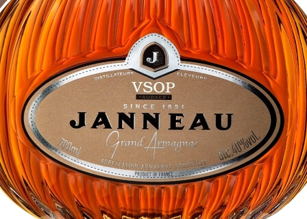 Этикетка Бренди "Арманьяк Жанно В.С.О.П."креп. 40%, емк  0,7л п/у