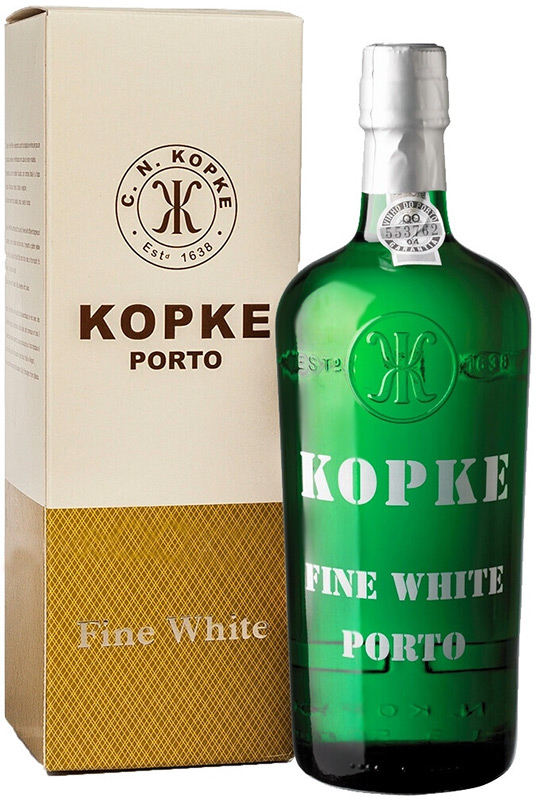 ВИНО ликерное выдержанное (портвейн) "Копке Файн Уайт Порто" креп 19,5%, емк  0.75л. в картонной п/у