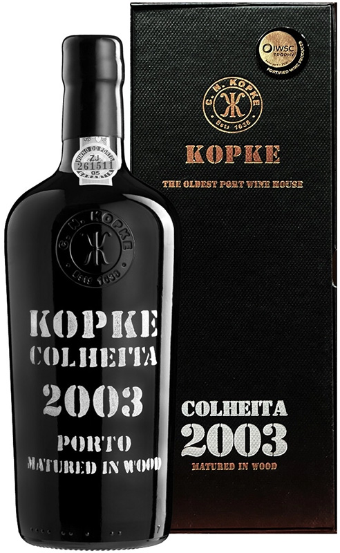 Крепленое вино крепкое (портвейн) марочное "Копке Колейта Порто" год урожая 2003, креп. 20%, емк  0.75л. в деревянной п/