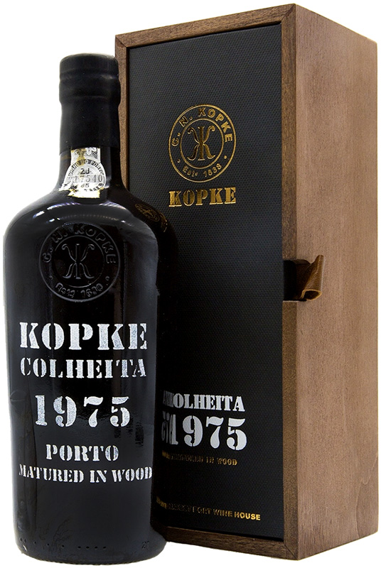Крепленое вино крепкое (портвейн) марочное "Копке Колейта Порто", в п/у, год урожая 1975, креп. 20%, емк  0,75л