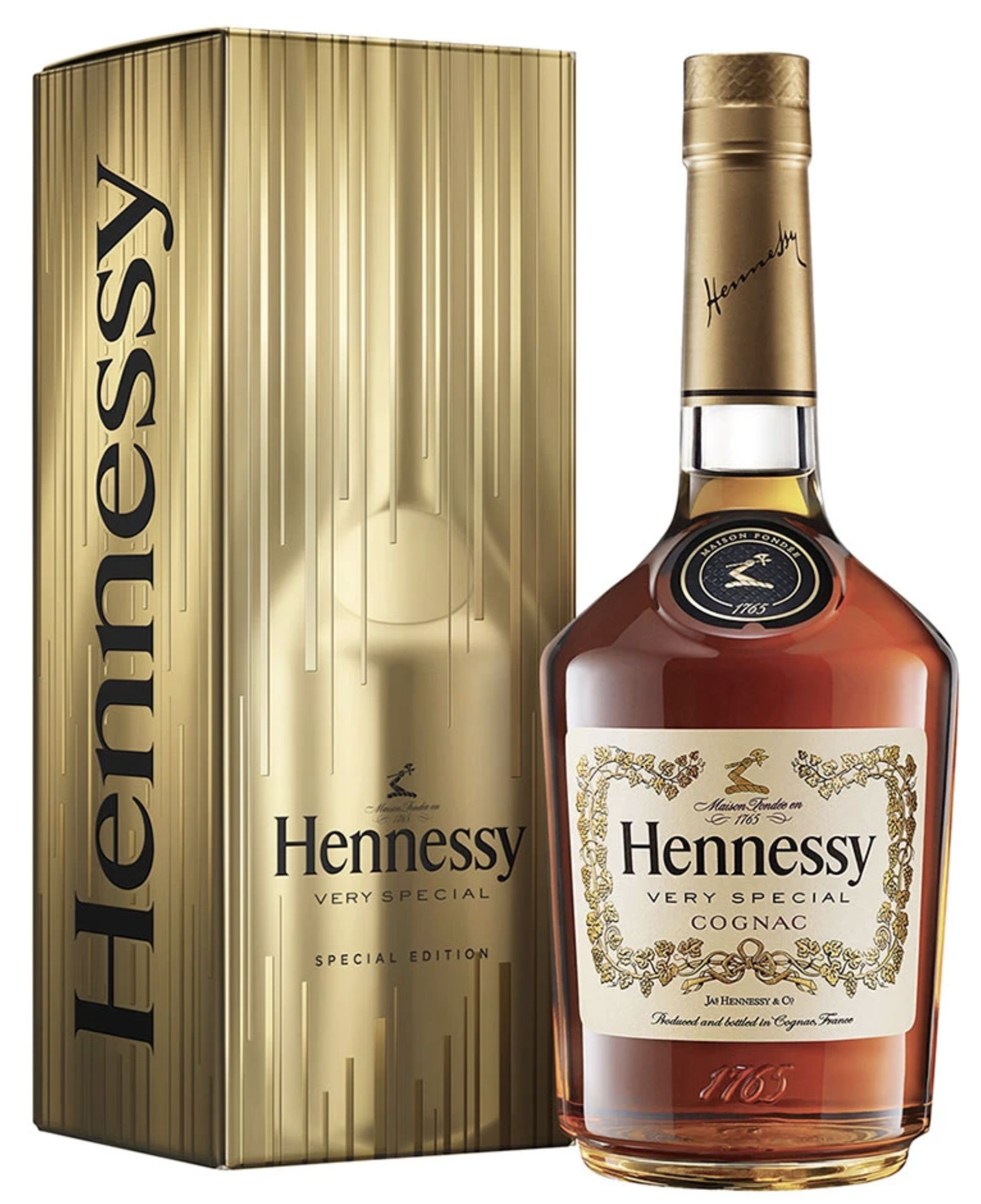 Цена коньяка хеннесси 0.7. Коньяк Хеннесси вс 0.7 вери Спешиал. Коньяк Hennessy vs, 0.7 л. Hennessy vs Cognac 700ml. Коньяк Хеннесси very Special.
