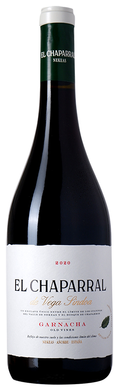Вино выдержанное сортовое Некеас Эль Чапаррал Де Вега Синдоа 2020г  красное сухое  креп 15%, емк 0.75л